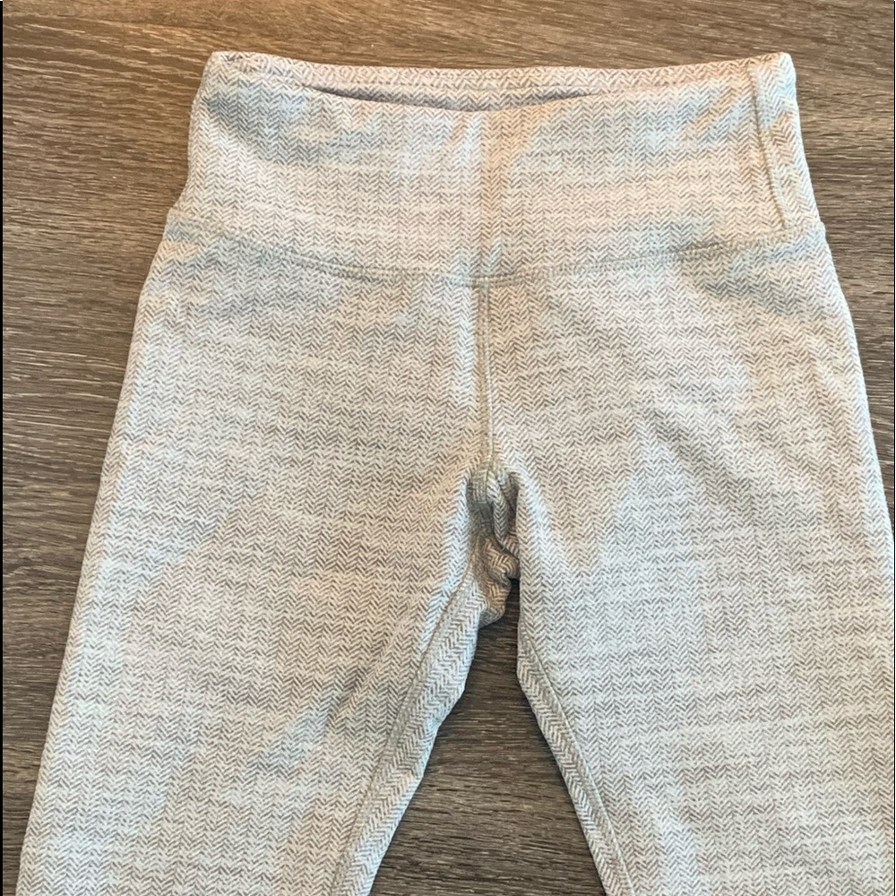 Full length light grey legging